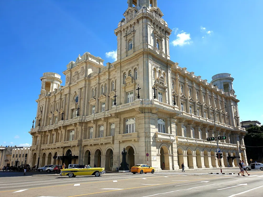 Museo Nacional de Bellas Artes — Arte Cubano, Havana